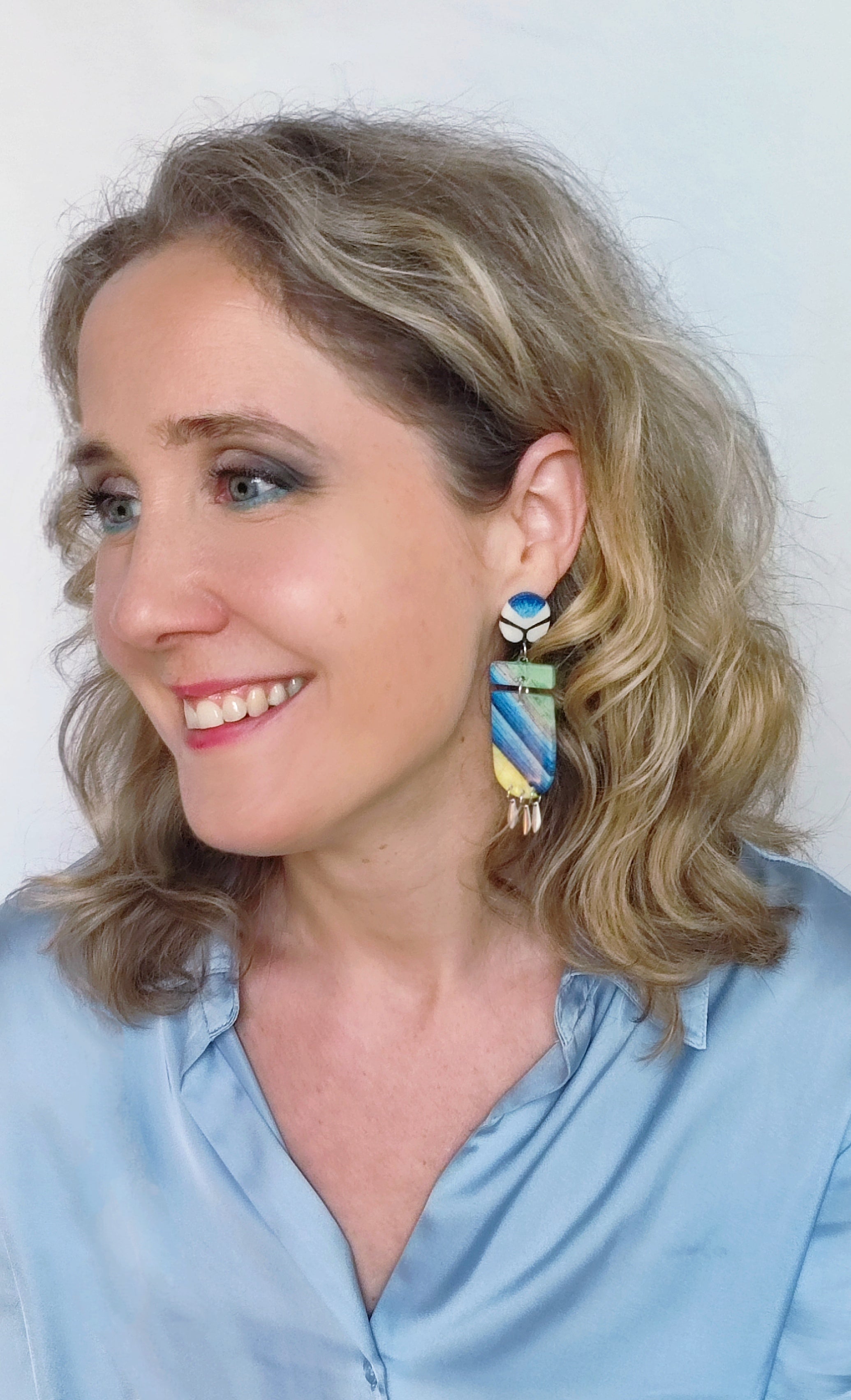 Boucles Cyan (grand format)